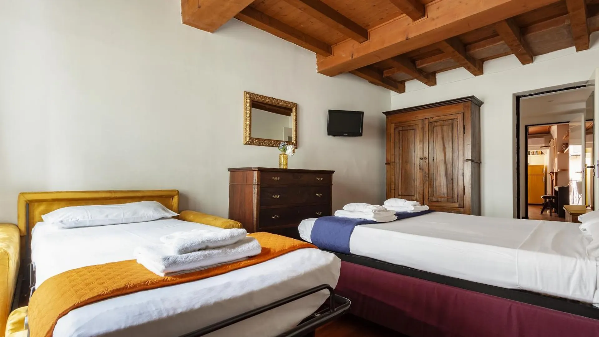 Suite Via Torino ميلان 0*,  إيطاليا